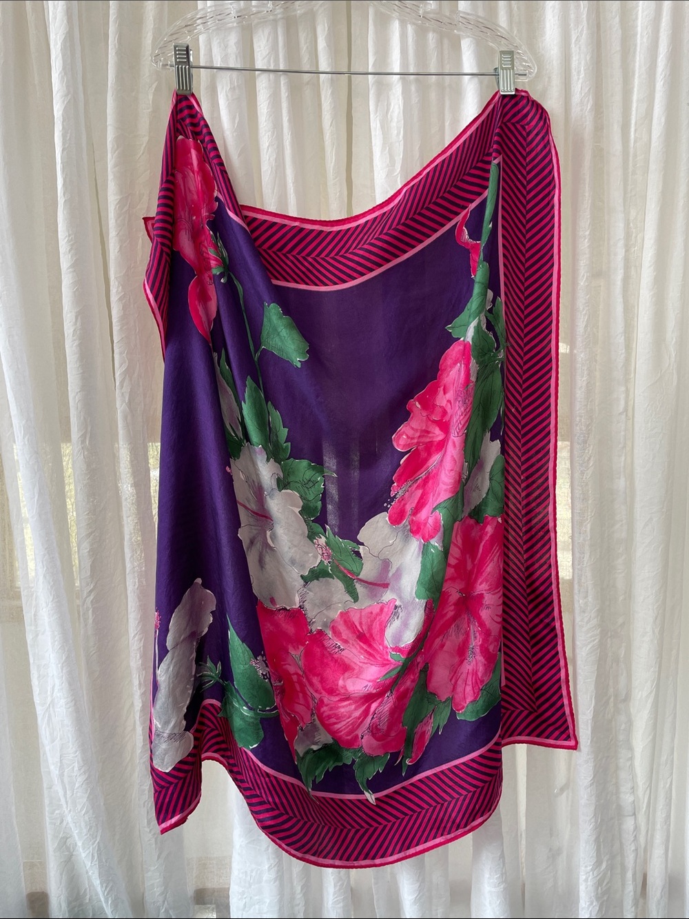 100% Silk Vintage Vera Neumann Floral Purple & Fuchsia Floral Scarf